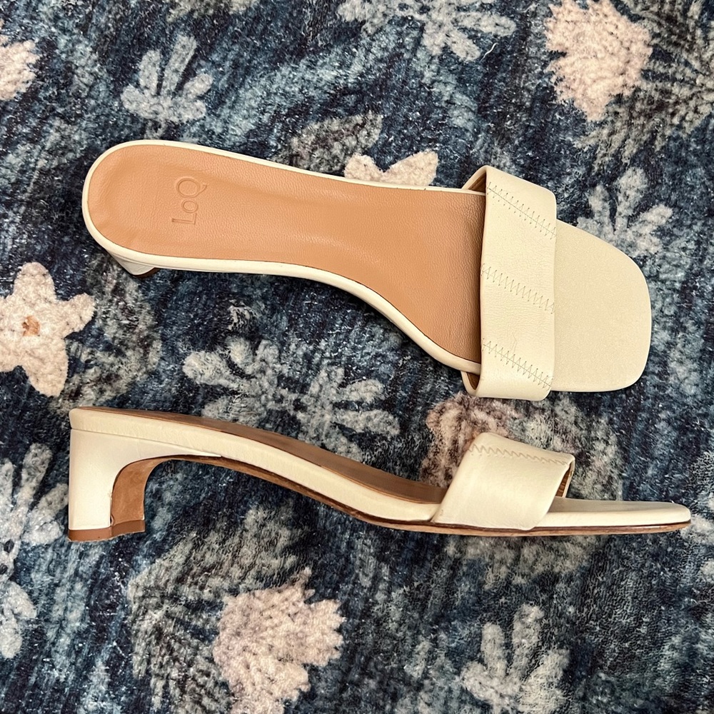 Loq Nona Heeled Slides In White Natural - Size 40